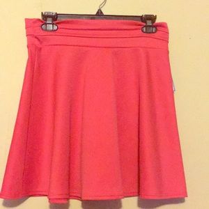 Coral mini skirt